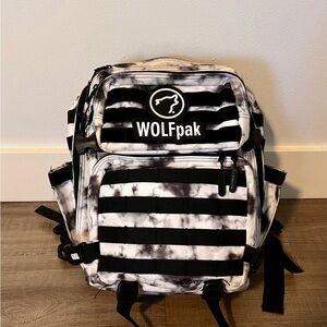 Wolfpak Black and White 35L Backpack